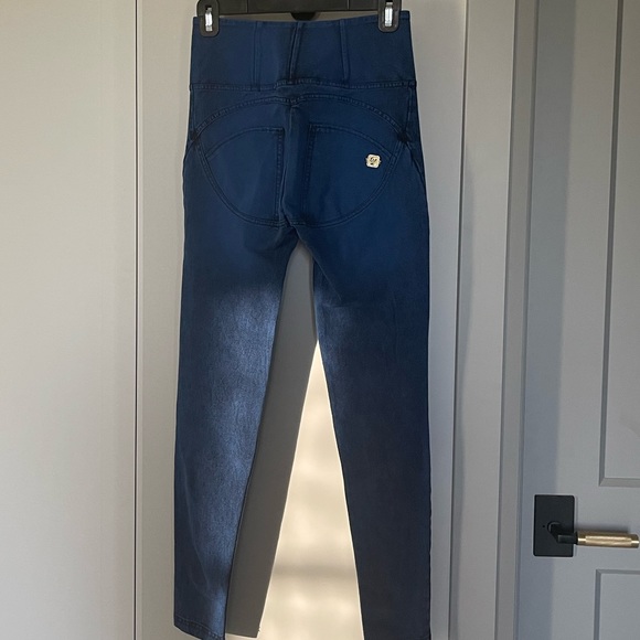 Freddy WR.UP High Waist Denim - Picture 10 of 14